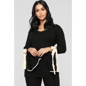 NWT Fashion Nova Avery Contrast Sweater